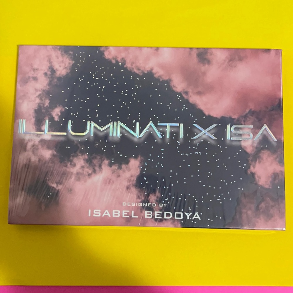Illuminati x ISA Eyeshadow Palette